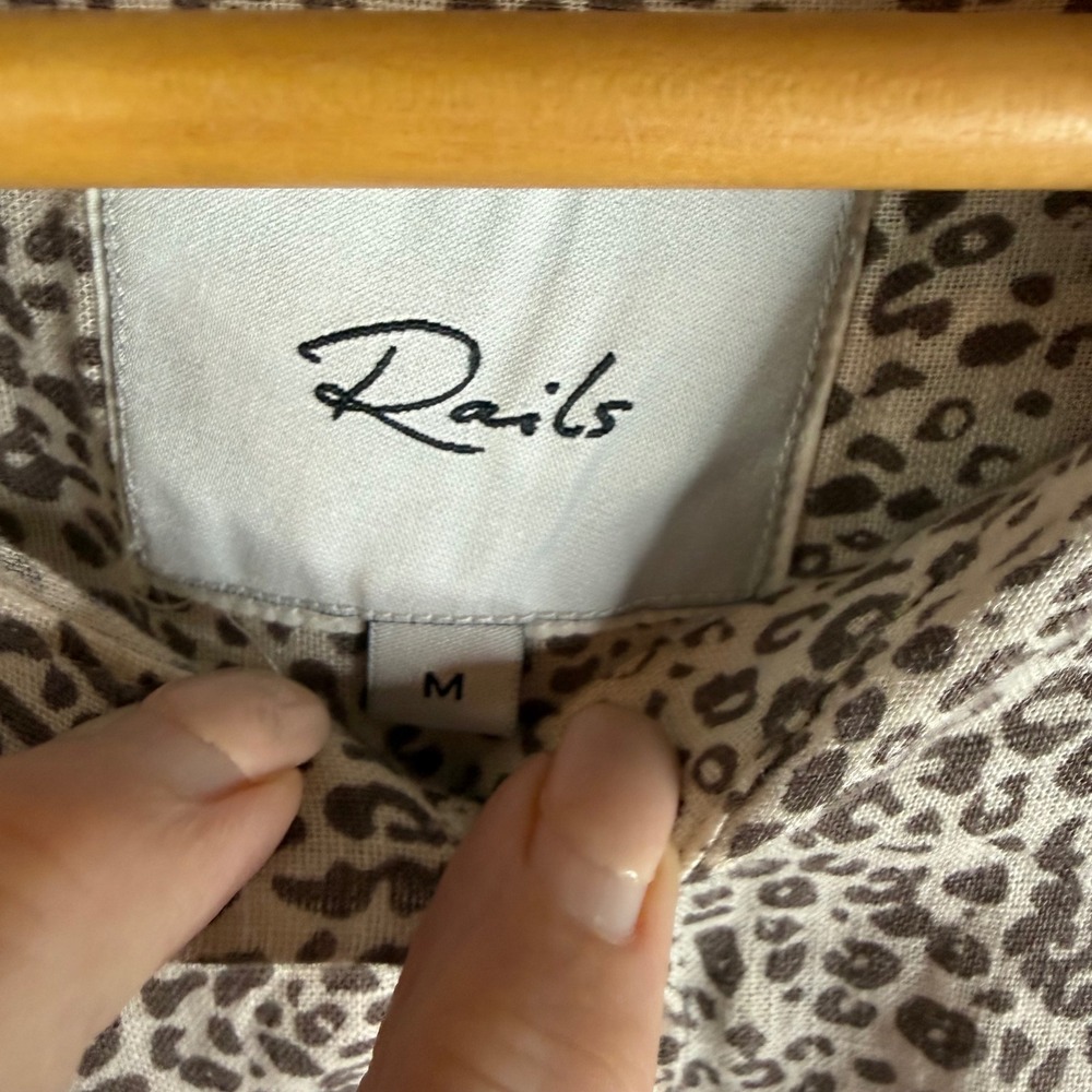 Rails Angelina Sand Cheetah Print‎ Smocked Waist Mini Dress Womens M - Picture 4 of 11